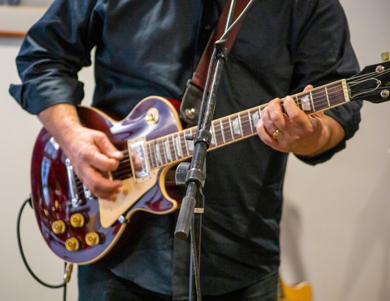 The Psychology of Horror: Why Do We Love to Be Scared?